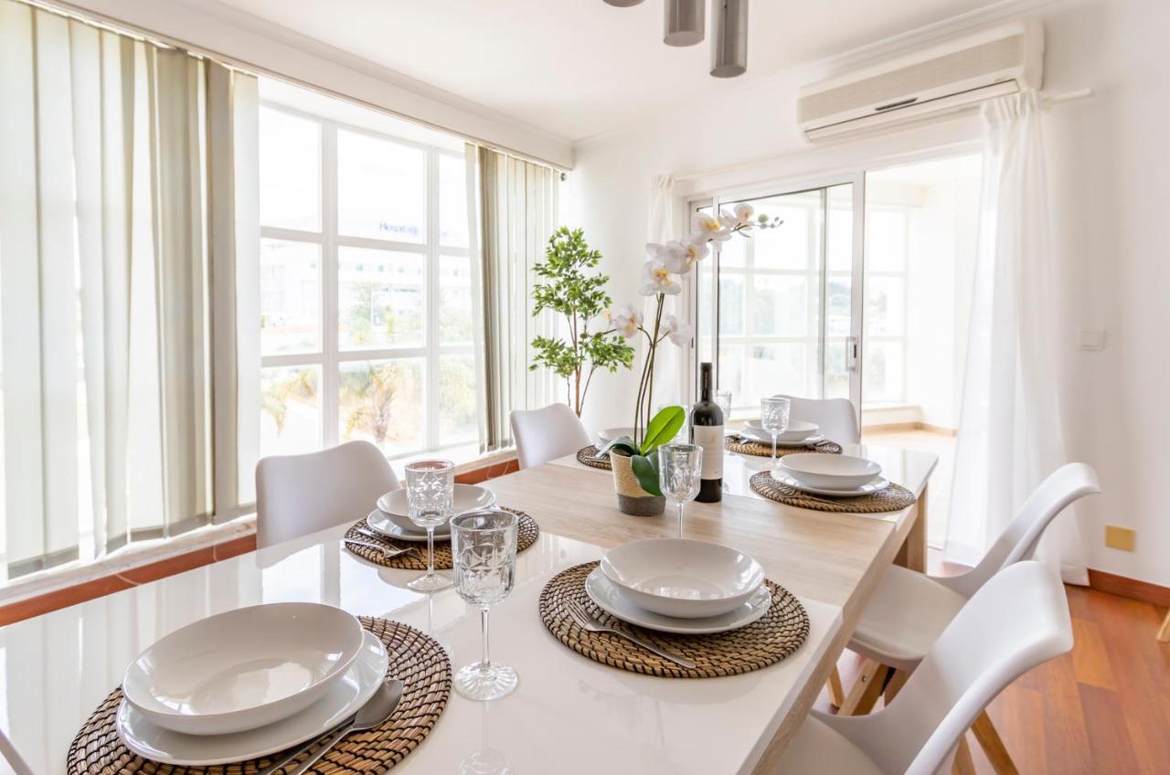 Spaceful Apartment In Albufeira Exterior foto