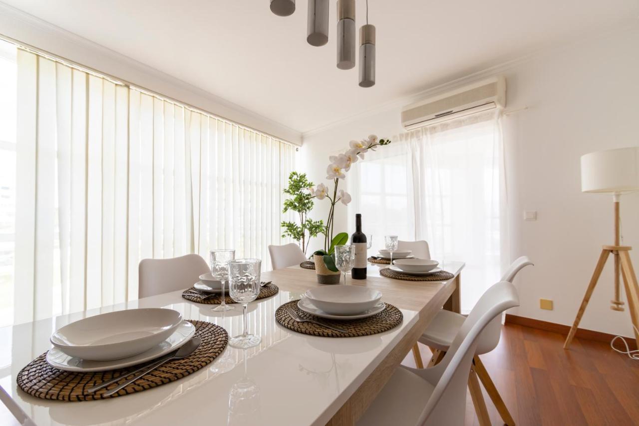 Spaceful Apartment In Albufeira Exterior foto